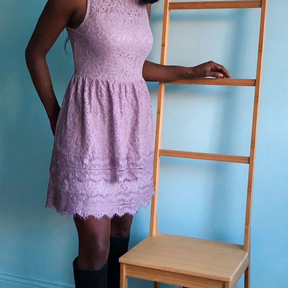 Dresse - Picture 2 of 3